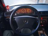 Mercedes-Benz E 230 1991 года за 1 050 000 тг. в Алматы – фото 3