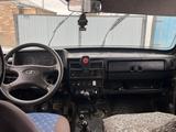 ВАЗ (Lada) Lada 2131 (5-ти дверный) 2003 годаүшін870 000 тг. в Уральск – фото 5