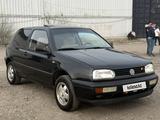 Volkswagen Golf 1995 года за 1 650 000 тг. в Алматы