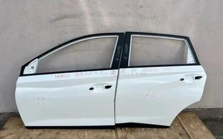 Двери Hyundai Bayon за 300 000 тг. в Алматы