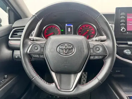 Toyota Camry 2021 года за 19 490 000 тг. в Актау – фото 10