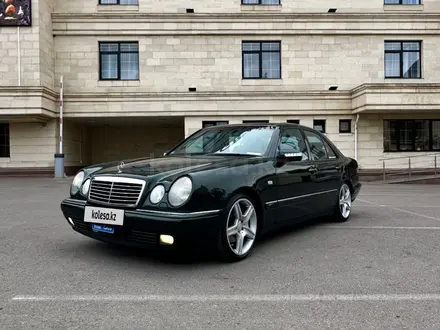 Mercedes-Benz E 320 1998 года за 3 800 000 тг. в Алматы
