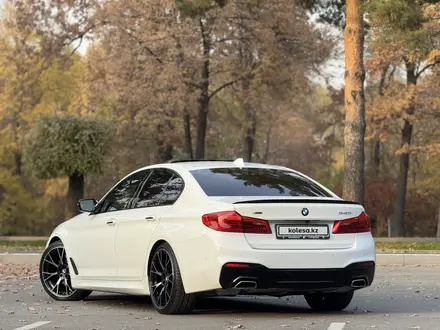 BMW 540 2017 года за 19 700 000 тг. в Алматы – фото 7