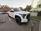 Toyota Tundra 2023 года за 37 000 000 тг. в Алматы – фото 2