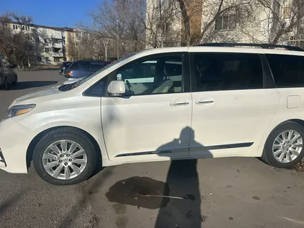 Toyota Sienna 2011 года за 8 500 000 тг. в Алматы – фото 3