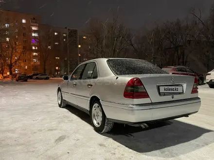 Mercedes-Benz C 220 1994 года за 2 500 000 тг. в Караганда – фото 5