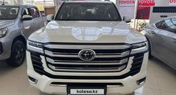 Toyota Land Cruiser Premium 2023 годаүшін59 900 000 тг. в Атырау – фото 2