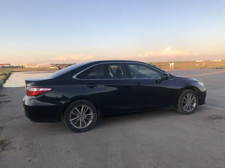 Toyota Camry 2016 года за 6 500 000 тг. в Актобе – фото 5