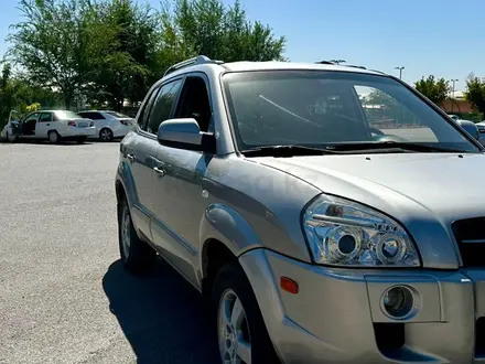 Hyundai Tucson 2007 года за 5 100 000 тг. в Шымкент – фото 9