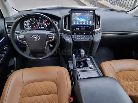 Toyota Land Cruiser 2021 года за 42 400 000 тг. в Алматы – фото 7