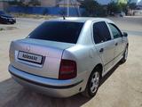 Skoda Fabia 2002 года за 899 999 тг. в Актау – фото 3
