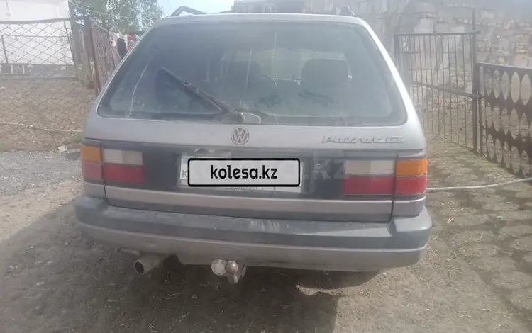 Volkswagen Passat 1992 годаүшін1 000 000 тг. в Караганда