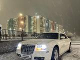 Chrysler 300C 2005 года за 5 200 000 тг. в Актау – фото 3