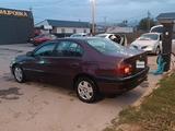 Toyota Avensis 1999 года за 1 650 000 тг. в Алматы – фото 2