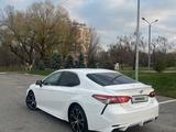 Toyota Camry 2018 годаүшін11 700 000 тг. в Тараз – фото 4