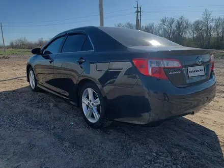 Toyota Camry 2013 года за 5 800 000 тг. в Уральск – фото 5