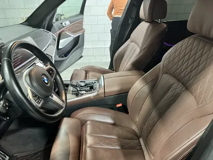 BMW X7 2022 года за 58 500 000 тг. в Астана – фото 4