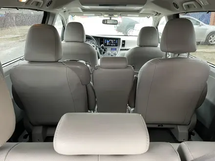 Toyota Sienna 2015 годаүшін15 850 000 тг. в Атырау – фото 4