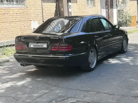 Mercedes-Benz E 55 AMG 2000 года за 5 200 000 тг. в Тараз – фото 5