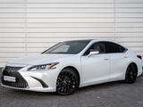 Lexus ES 250 2019 годаfor19 700 000 тг. в Астана