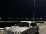 Mercedes-Benz E 230 1996 года за 2 000 000 тг. в Жезказган