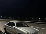 Mercedes-Benz E 230 1996 года за 2 000 000 тг. в Жезказган – фото 2