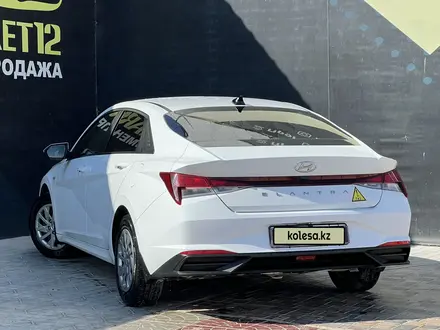 Hyundai Elantra 2021 года за 9 000 000 тг. в Актау – фото 4