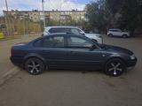 Volkswagen Passat 1999 года за 1 300 000 тг. в Жезказган – фото 2