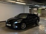 Toyota Camry 2019 года за 14 400 000 тг. в Алматы
