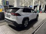 Toyota RAV4 2021 годаүшін15 500 000 тг. в Астана