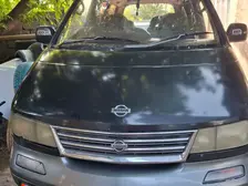 Nissan Largo, 1994