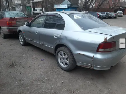 Mitsubishi Galant 1999 года за 600 000 тг. в Караганда – фото 3