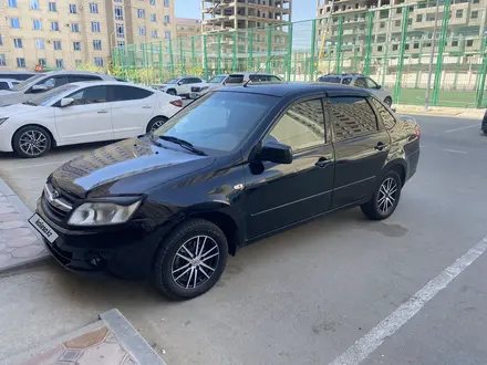 ВАЗ (Lada) Granta 2190 2013 года за 2 200 000 тг. в Актау – фото 2