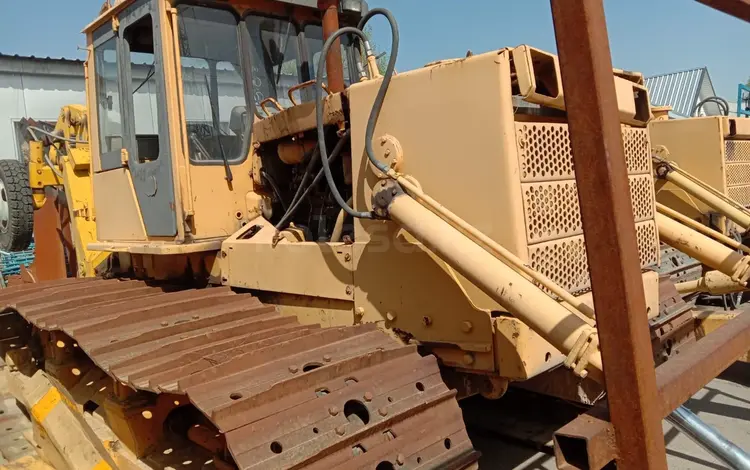 ЧМЗ  Трактор бульдозер гусенечный 2015 года за 17 000 000 тг. в Алматы
