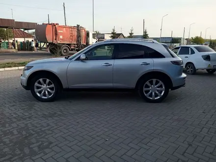 Infiniti FX35 2006 года за 4 000 000 тг. в Караганда – фото 2