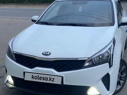 Kia Rio 2020 года за 7 777 777 тг. в Семей