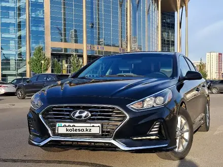 Hyundai Sonata 2019 года за 9 200 000 тг. в Астана