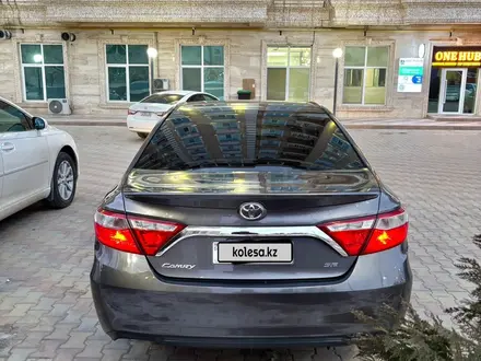 Toyota Camry 2016 года за 6 000 000 тг. в Жанаозен – фото 4