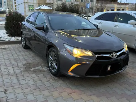 Toyota Camry 2016 года за 6 000 000 тг. в Жанаозен – фото 3