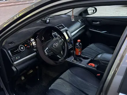 Toyota Camry 2016 года за 6 000 000 тг. в Жанаозен – фото 6