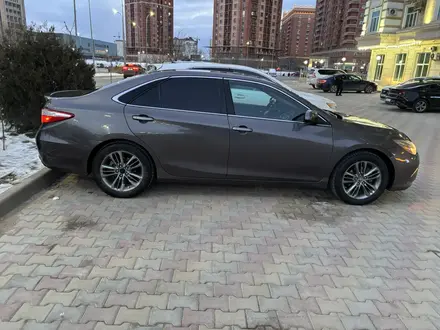 Toyota Camry 2016 года за 6 000 000 тг. в Жанаозен – фото 9