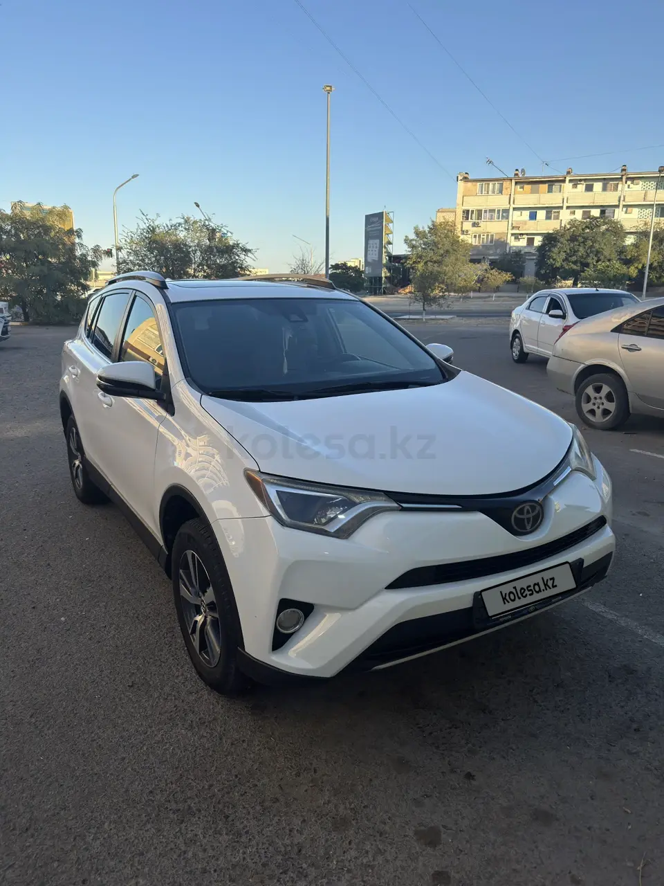Toyota RAV4, 2016
