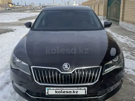 Skoda Superb 2018 года за 12 500 000 тг. в Атырау