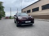 Toyota RAV4 2017 годаүшін13 400 000 тг. в Караганда