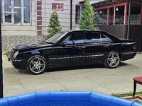 Mercedes-Benz E 320 2001 года за 3 800 000 тг. в Шымкент