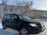 Mitsubishi Outlander 2007 годаfor4 400 000 тг. в Семей