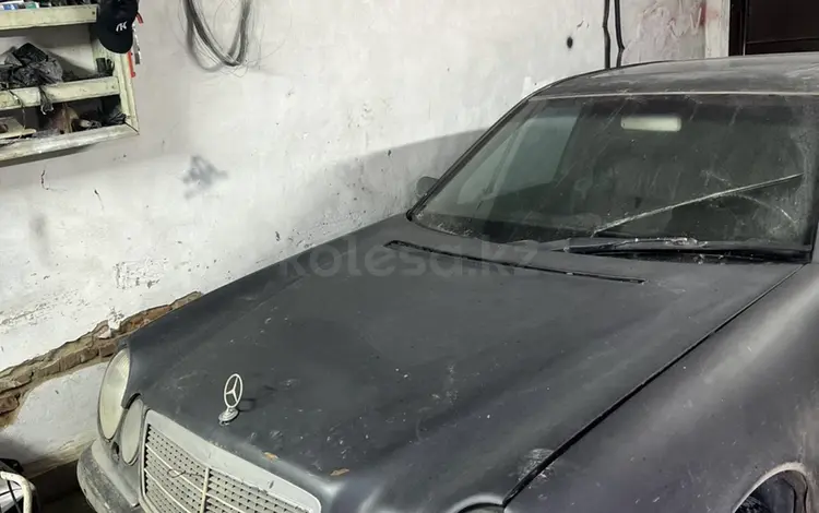 Mercedes-Benz E 320 1997 годаүшін1 850 000 тг. в Тараз