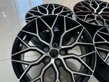 Новые диски r18 vossen за 380 000 тг. в Астана