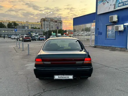 Nissan Maxima 1995 года за 1 000 000 тг. в Алматы – фото 3