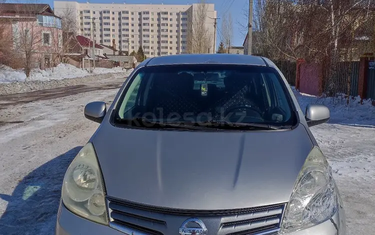Nissan Note 2012 года за 3 000 000 тг. в Астана